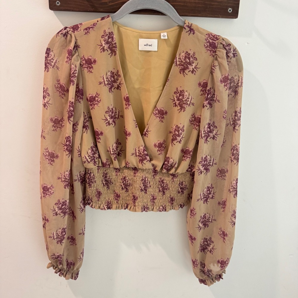 Wilfred Aritzia‎ Floral Smocked Cropped Blouse Tan Purple V-Neck Puff Sleeve S